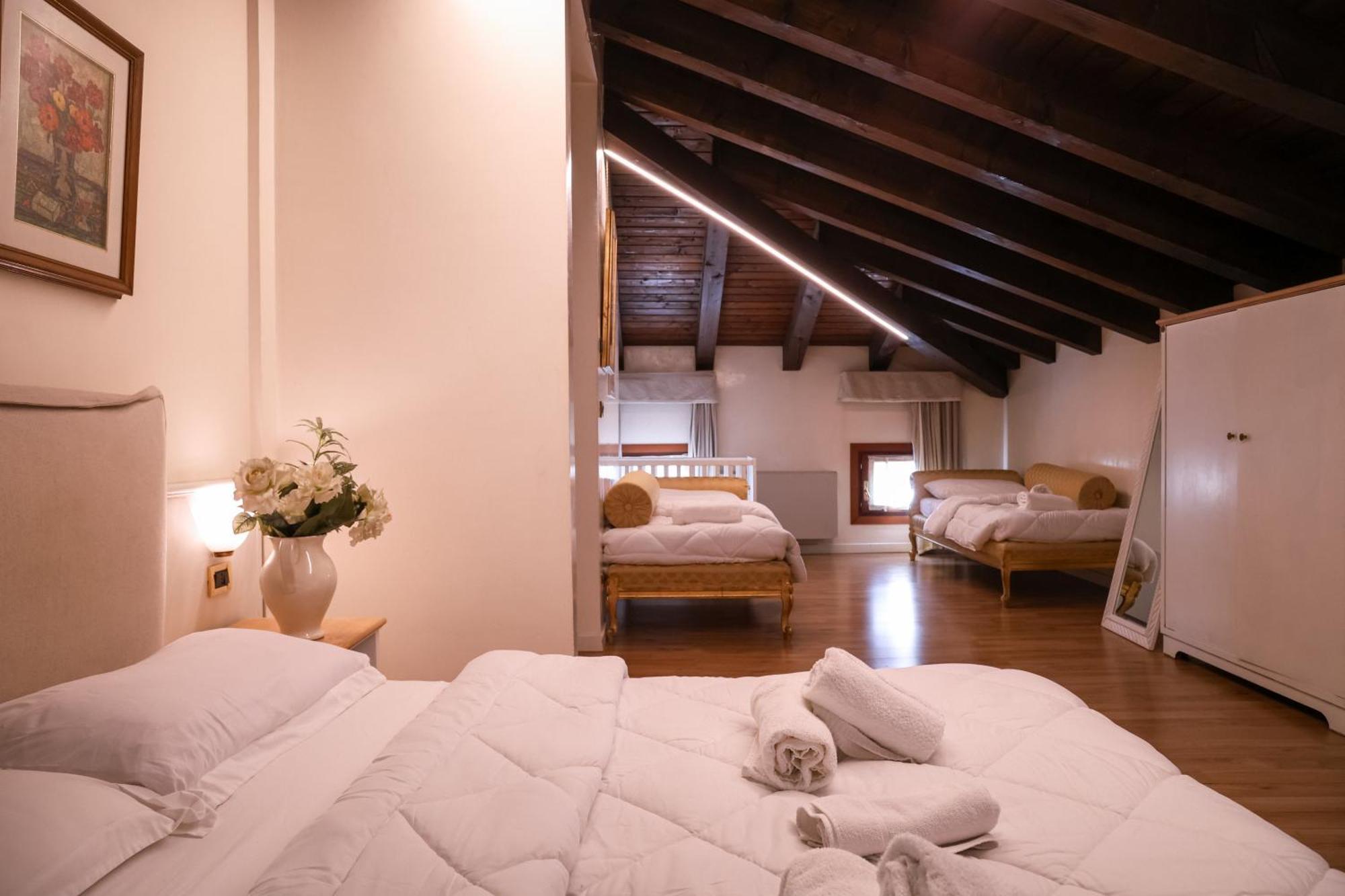 Hotel Villa Sara Mestre Eksteriør billede