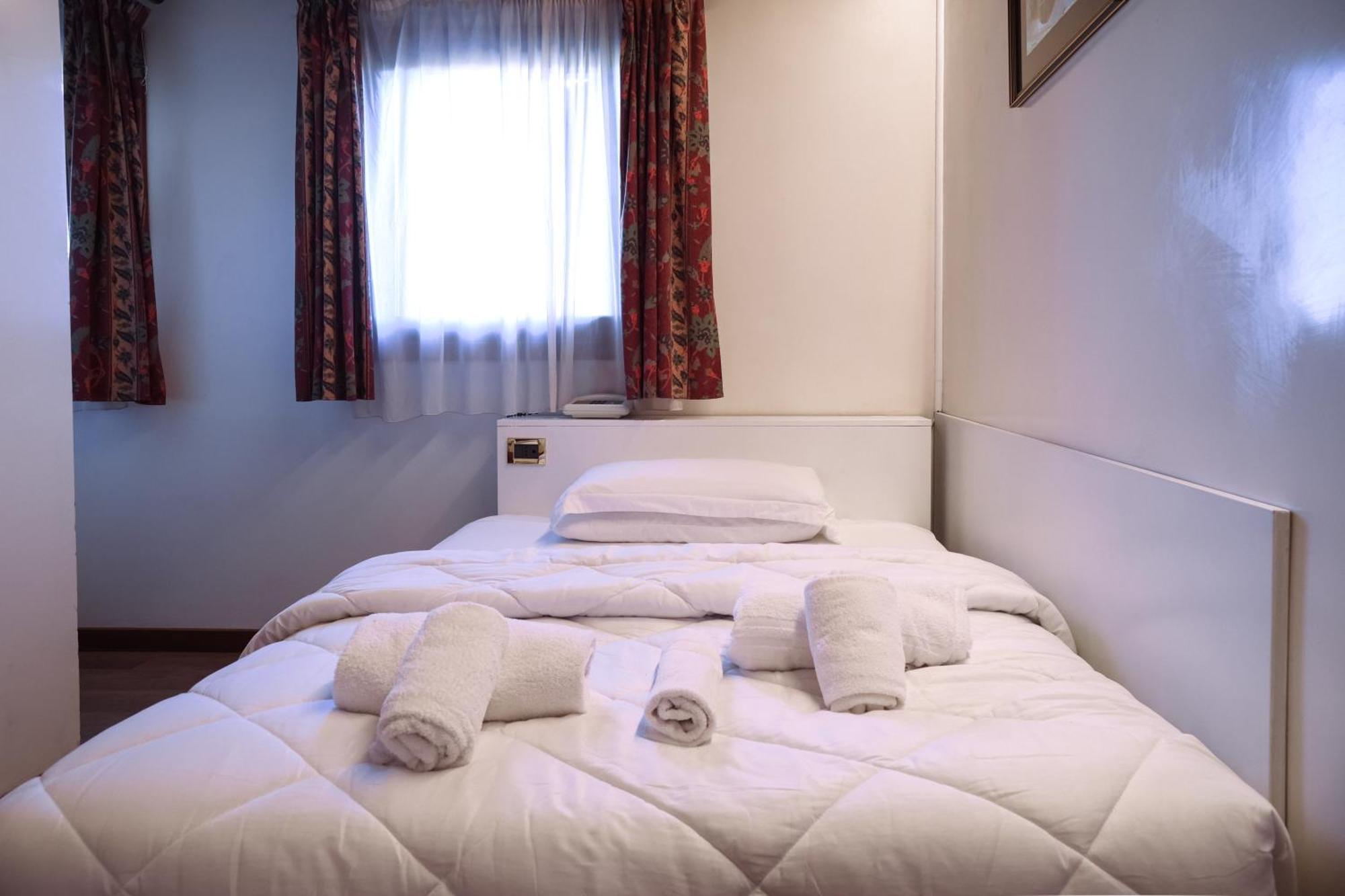 Hotel Villa Sara Mestre Eksteriør billede